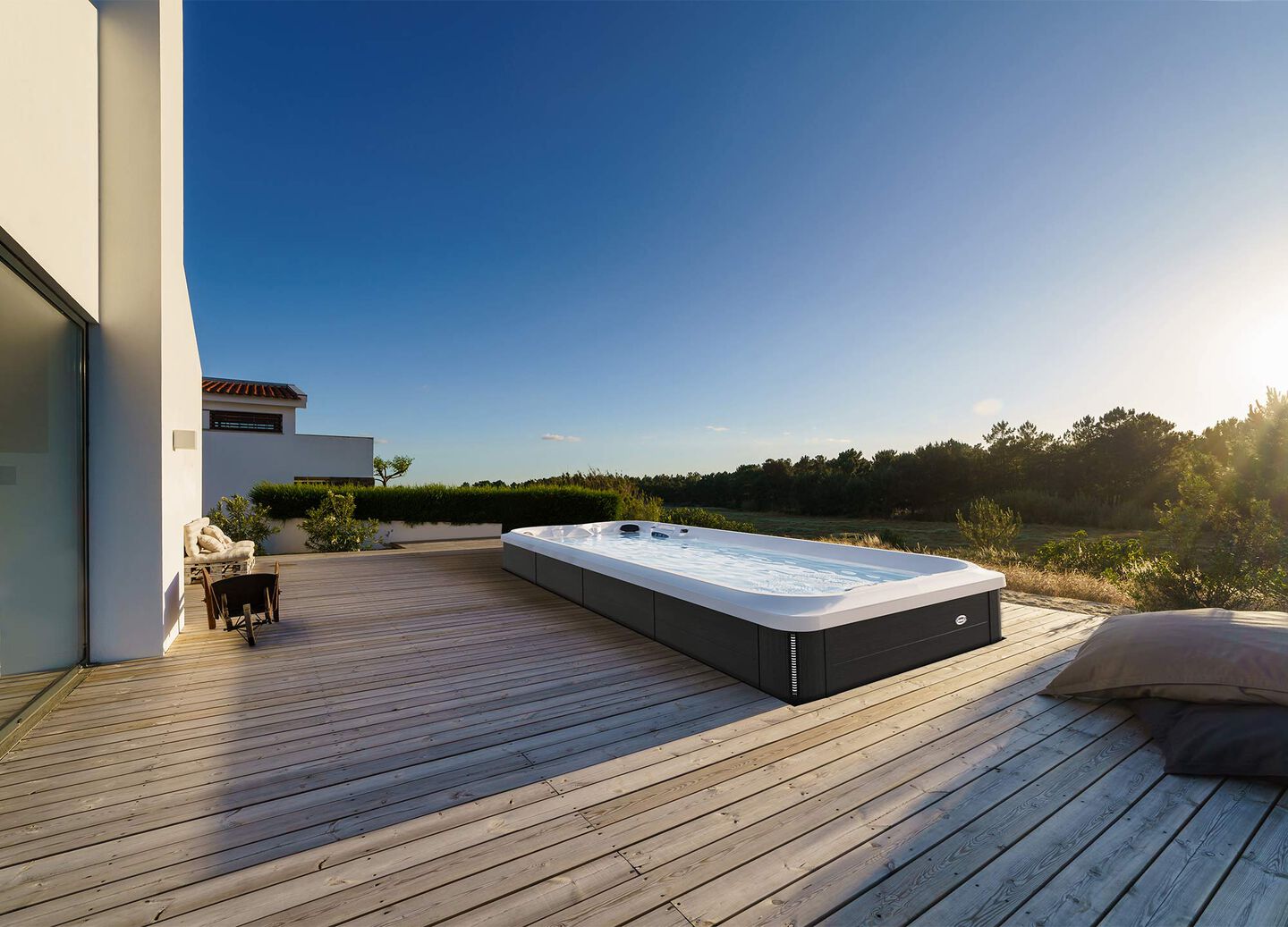 jacuzzi swim spa basen z hydromasazem