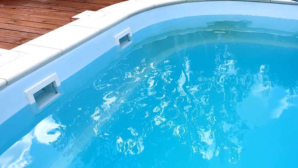 skimmer basenowy astralpool